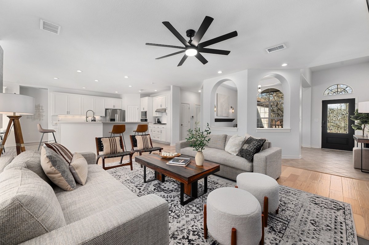 RockwayVilla: Pool & Spa*Golf Green*Firepit*20ppl gallery image 3