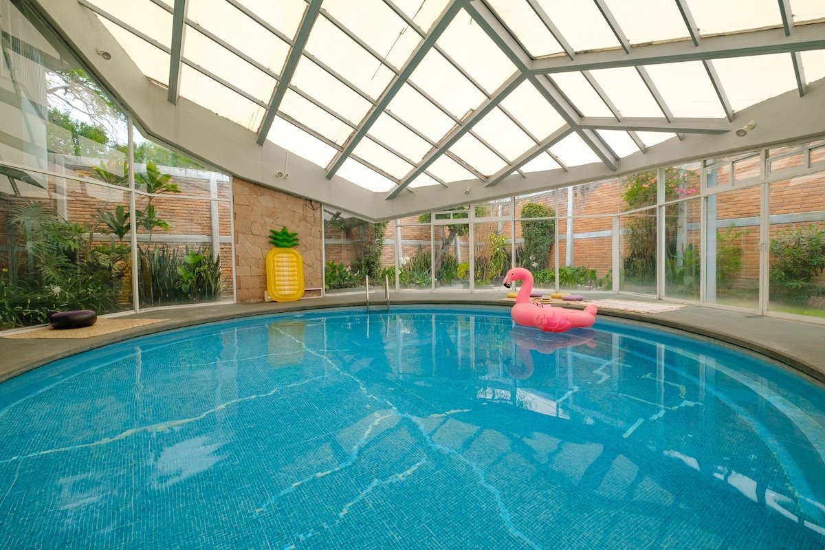 Oasis Pool House – 4BR, Next to Roma Sur gallery image 2