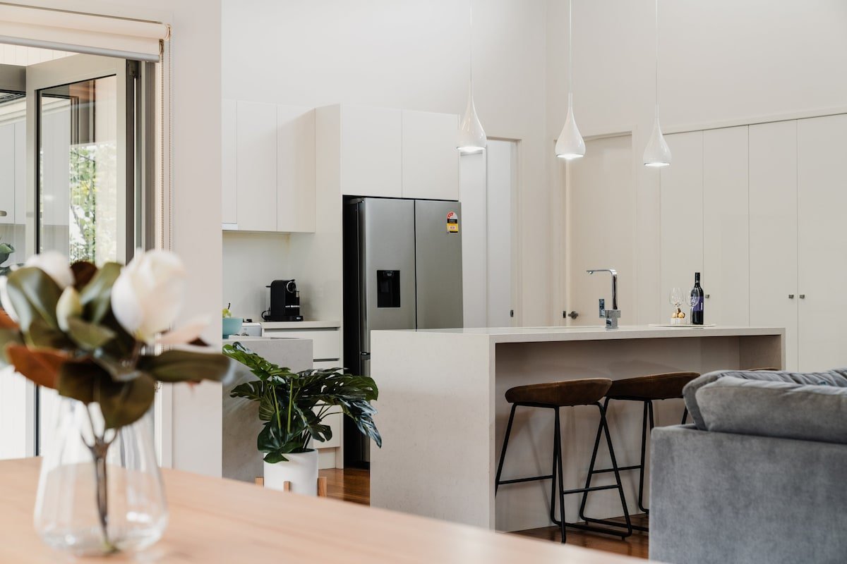 Sea Breeze Pacific Drive Torquay gallery image 2