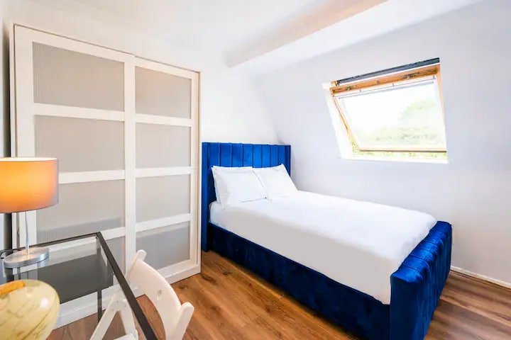 The Queensborough 3 Bed Apartment by Hyde Park gallery image 5