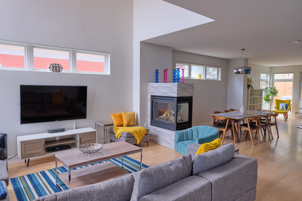 Denver LoHi Local Clean & Modern Walkable