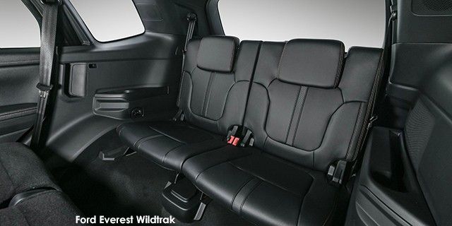 FORD EVEREST 3.0D V6 PLATINUM B6 AWD A/T - 52 