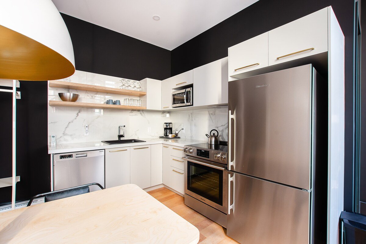 SP102-Les Lofts St-Pierre – Par Les Lofts Vieux-QC gallery image 5