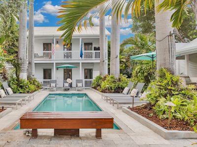 House of the Royal Palms in Old Town