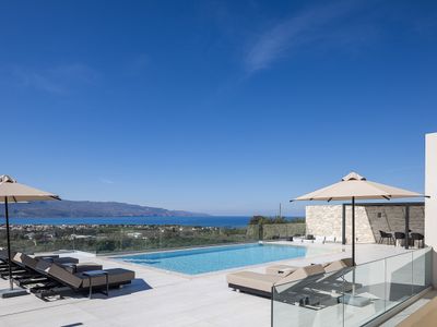 Villa Kafkales | Heated Pool