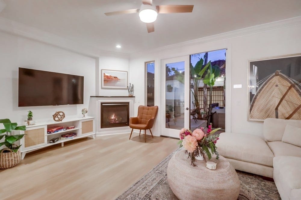 Walk to Beach • Hot Tub • Game Room • Rooftop gallery image 4