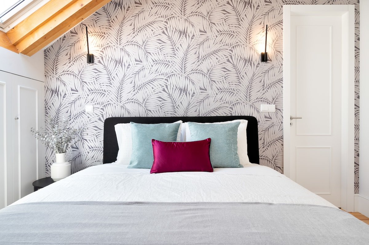 89 T3 – Flores Gem gallery image 4