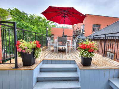 Downtown’s Big Groups & Big Adventures Townhouse!