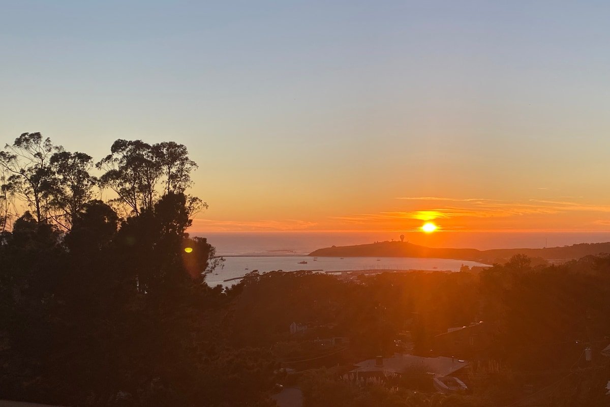 Serene Getaway in El Granada area of Half Moon Bay gallery image 3