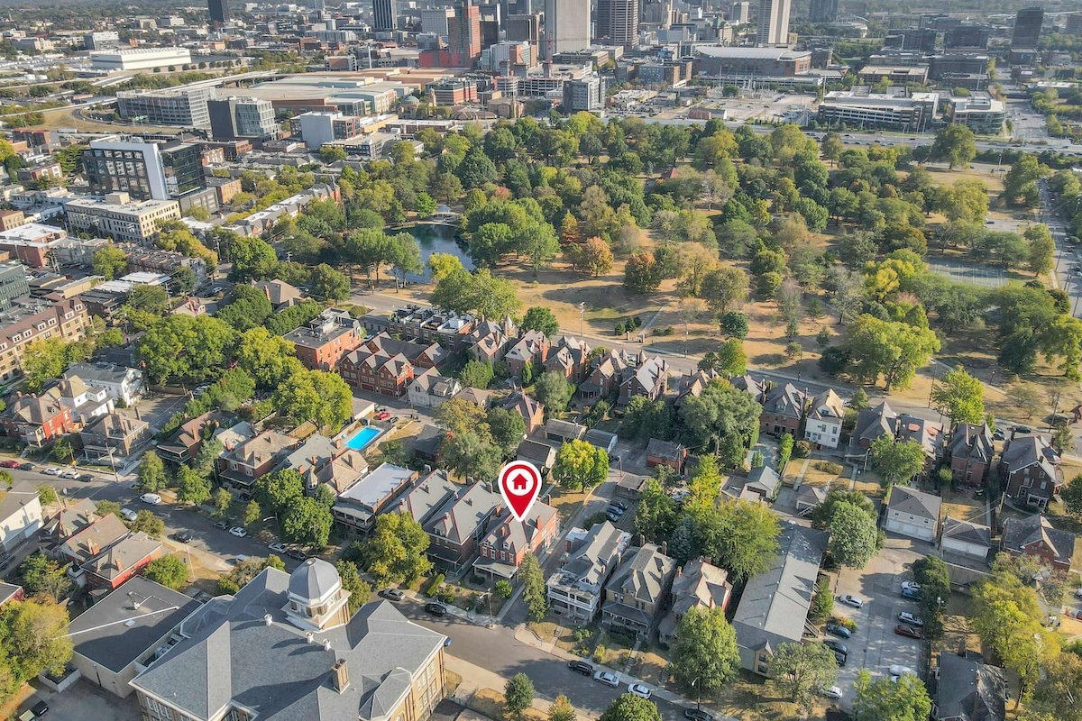 4 Bed Townhome near Goodale Park gallery image 3