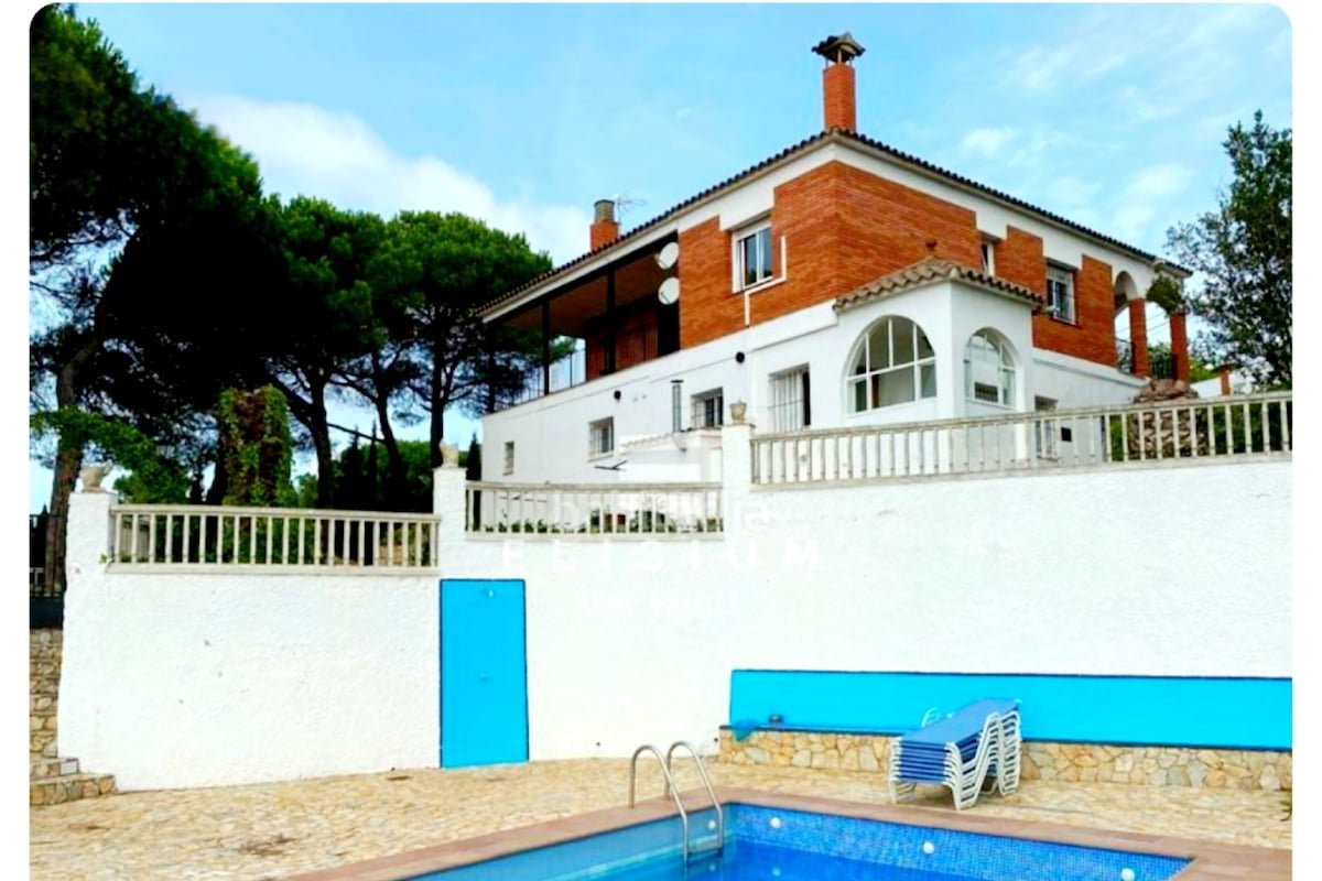 Villa Soledad, 20 personnes, piscine, tennis, BBQ gallery image 3