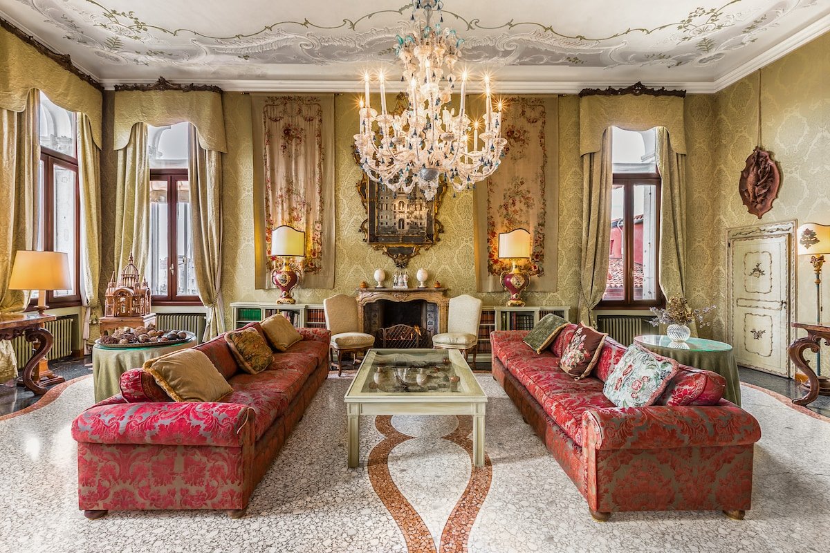 Ca’ Cerchieri Piano Nobile Grand Canal gallery image 2