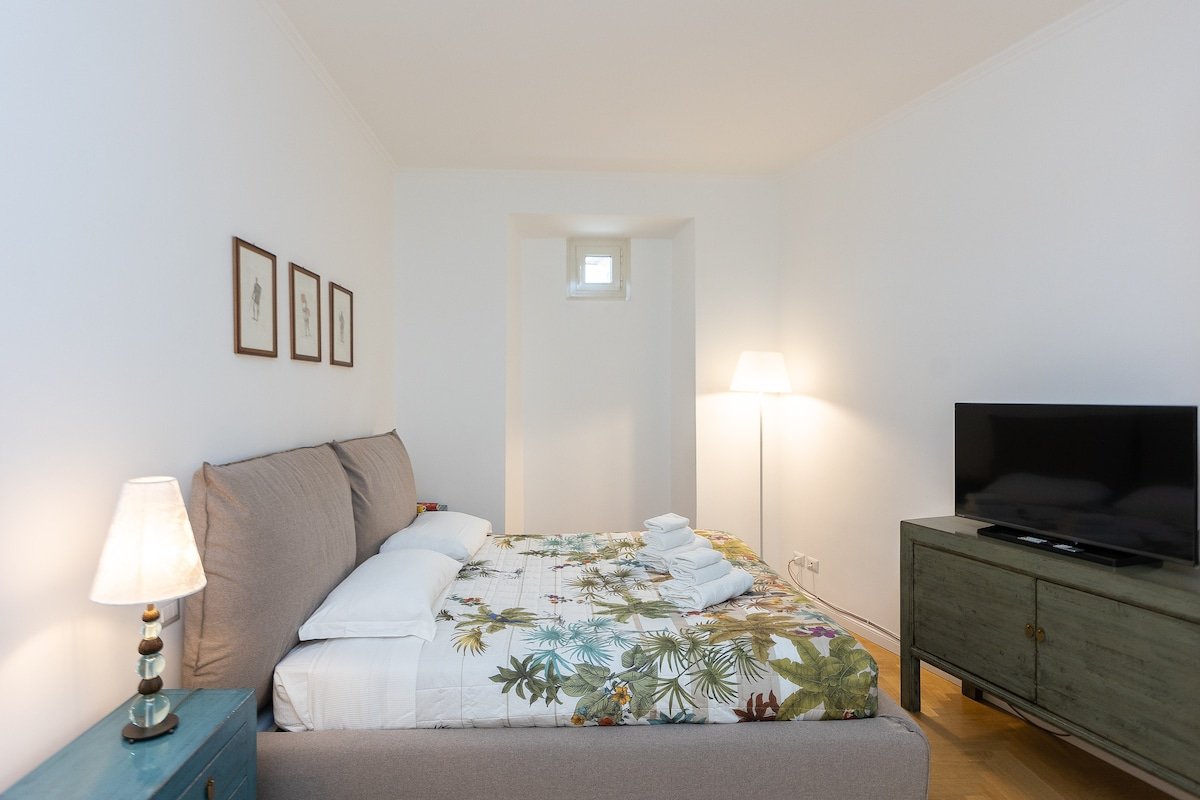 Amazing Piazza Fiume gallery image 4