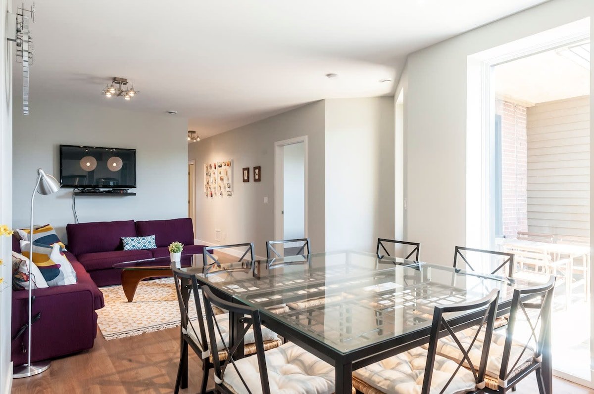 Le Sky Spacious Apartment in the Heart of the gallery image 3