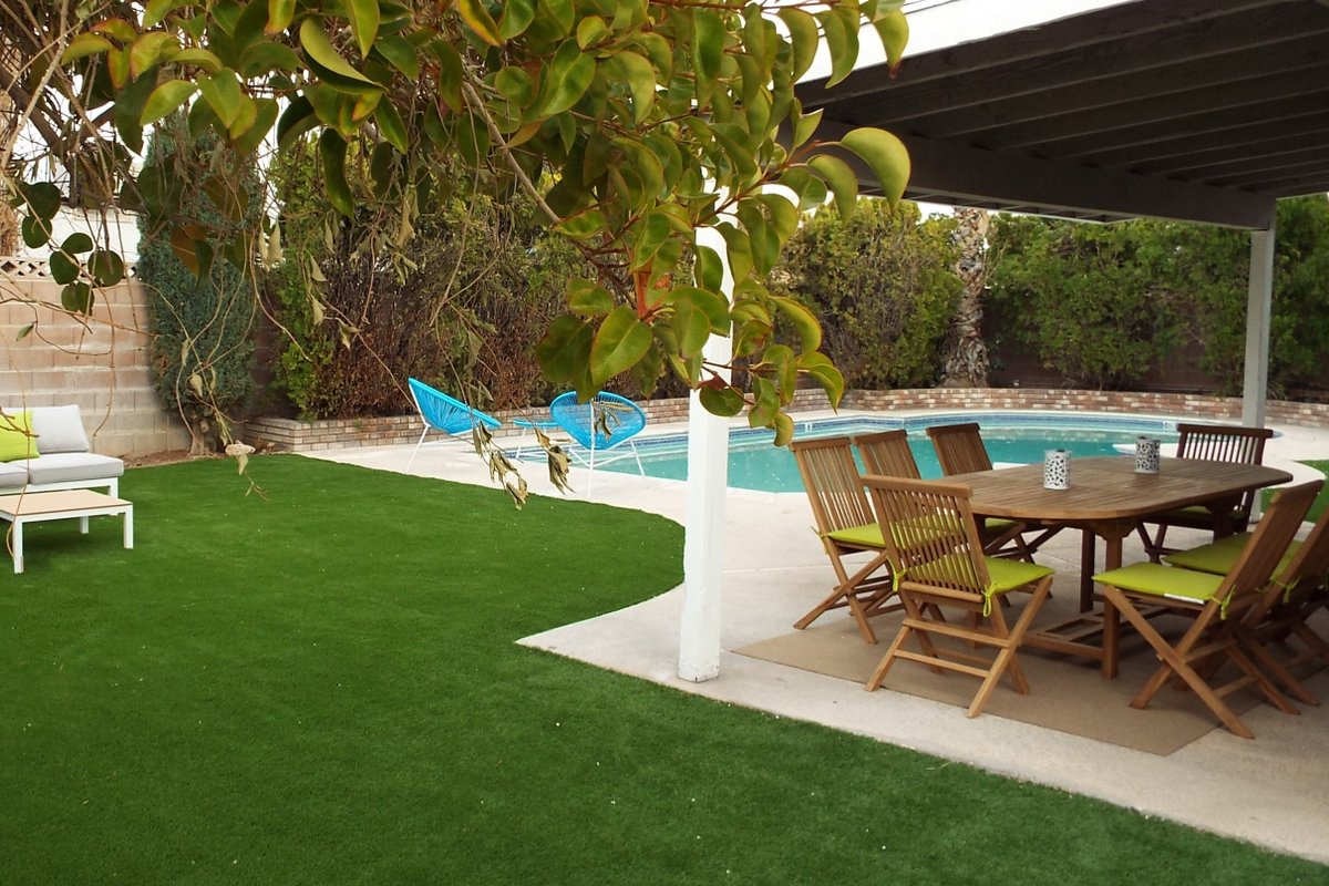 5bd/3ba Sparkling Pool Close to Vegas Strip 8min