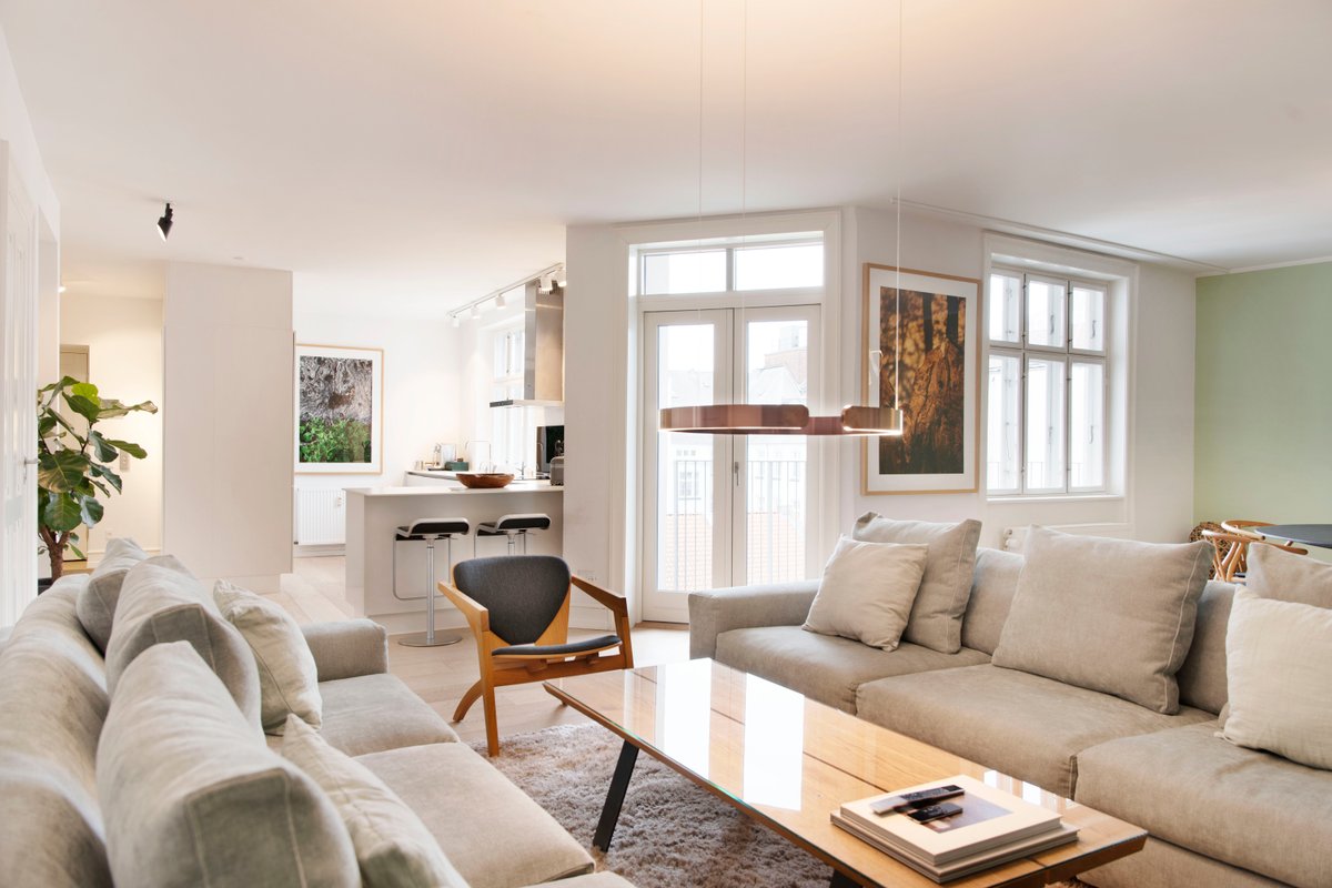 Dinesen Collection Condo by Royal Theatre