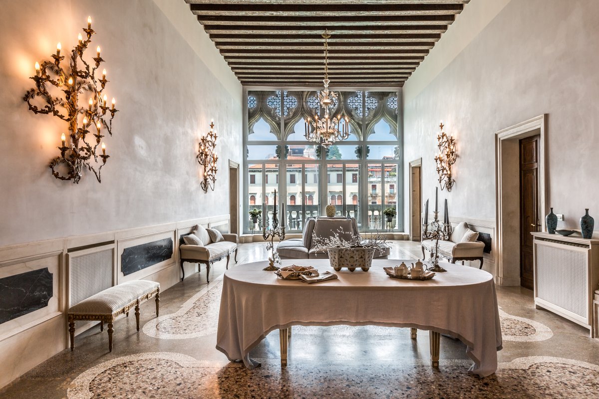 Piano Nobile Loredan on the Grand Canal