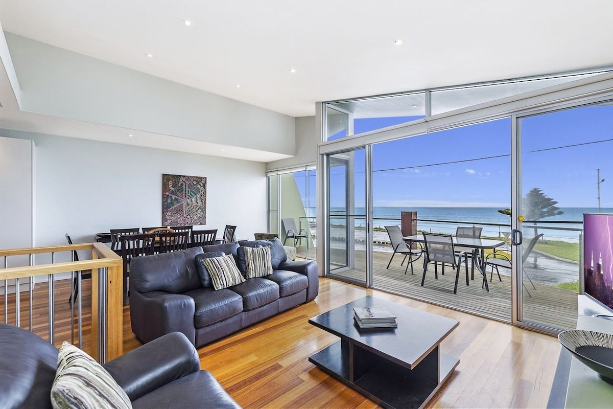 Il Mare, East Beach Townhouse gallery image 5