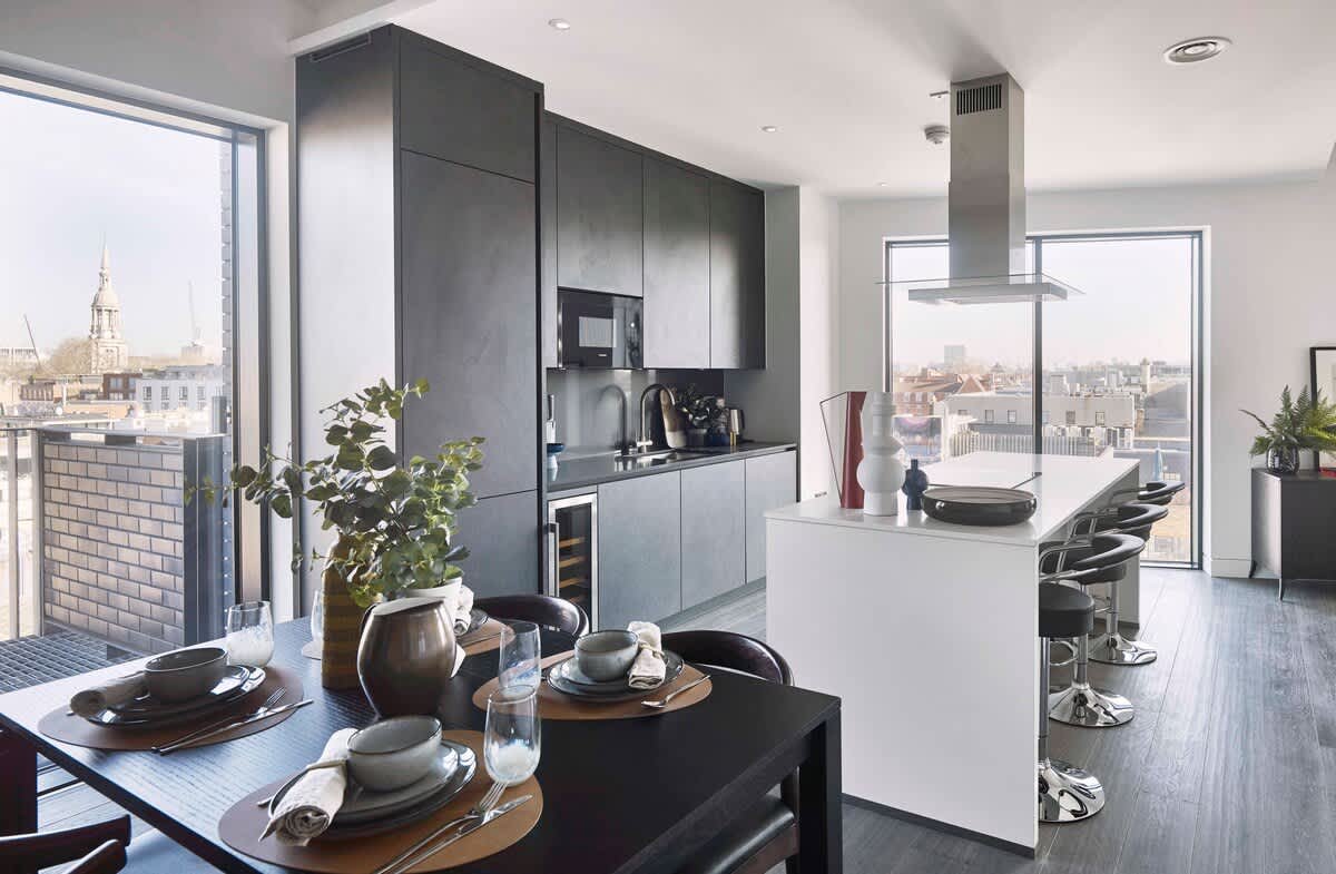 Gorgeous, Light, Stylish Flat in Hip Shoreditch(e) gallery image 5