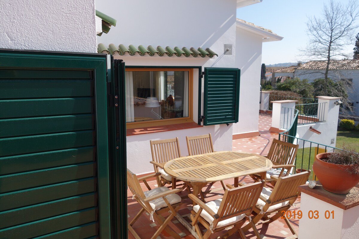 Casa en L’Escala, con todo lujo de detalles gallery image 3