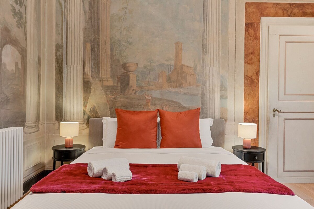 Golden Luxe, Palazzo Belle Arti gallery image 3