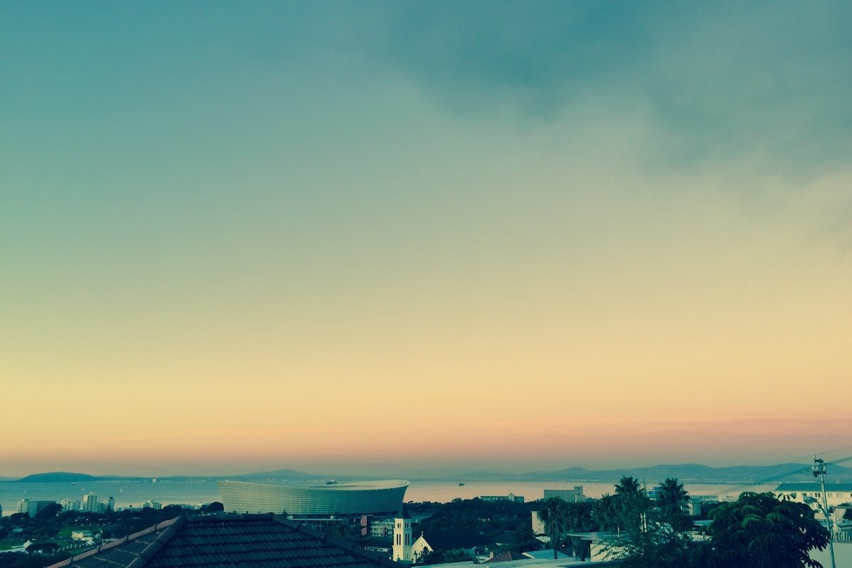 Sun & sea in a luxurious, downtown villa gallery image 5