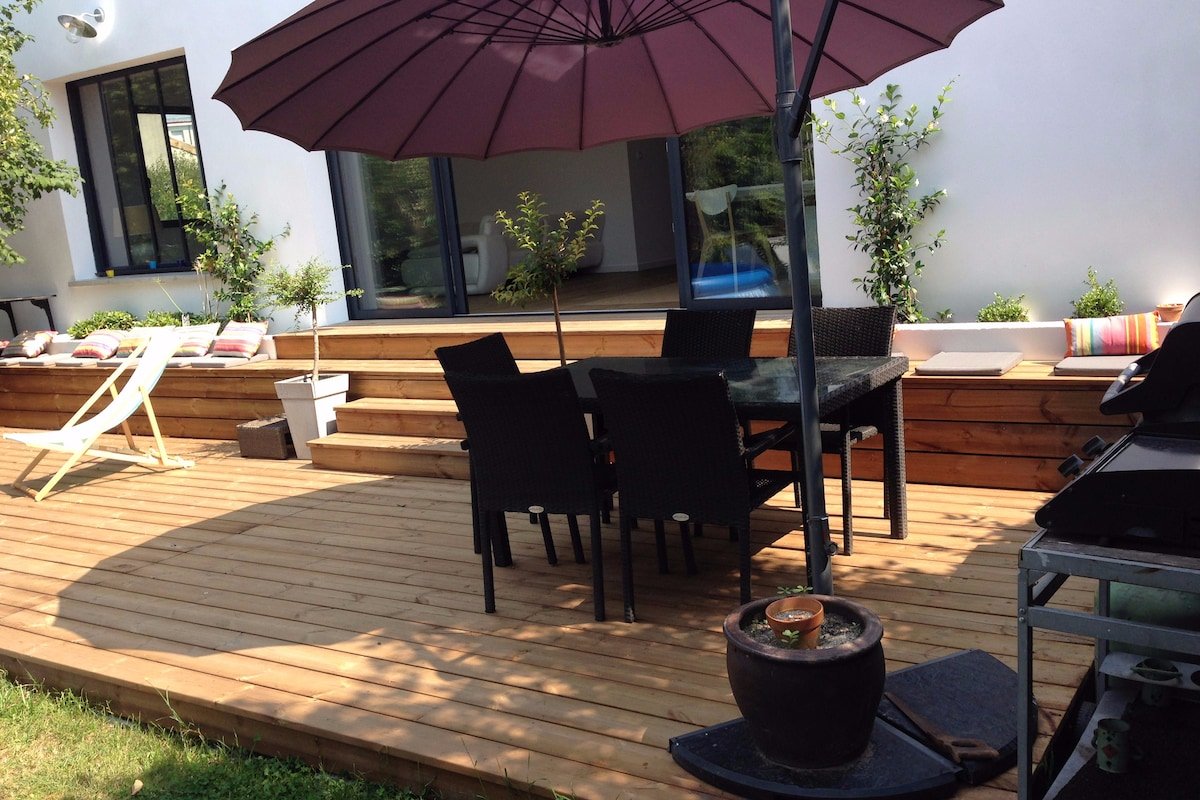 Havre de paix: Piscine & Jardin clos gallery image 4