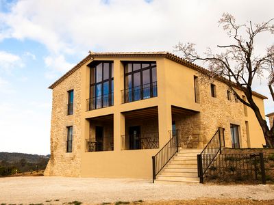 MAGNÍFICA MASIA s.XVIII EN UN ENTORN IDÍLICO