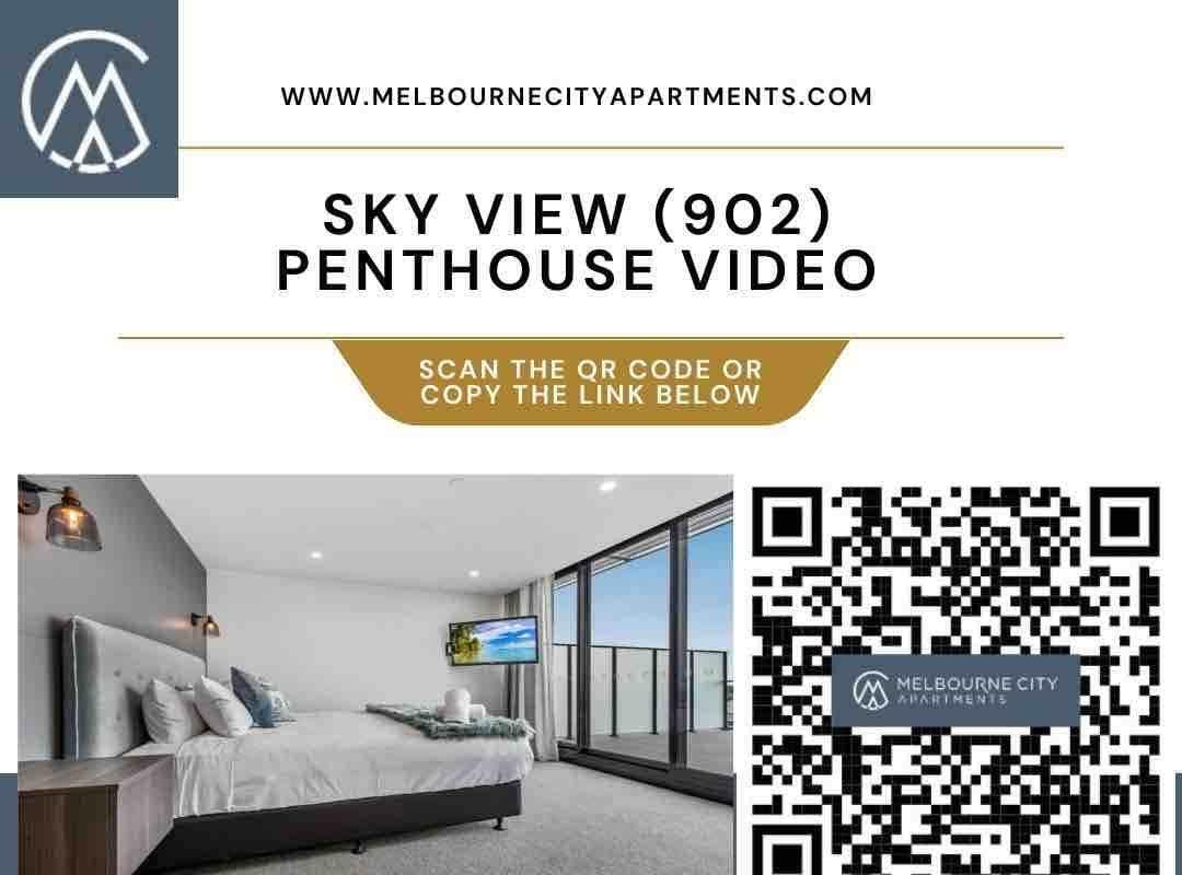 Spectacular Penthouse with City and Bay Views gallery image 4