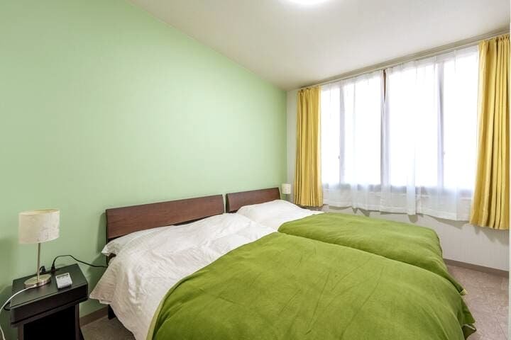 TX浅草駅1分!空港直通バス!100㎡!エレベーターあり!浅草寺、道具街がすぐ近く! gallery image 5