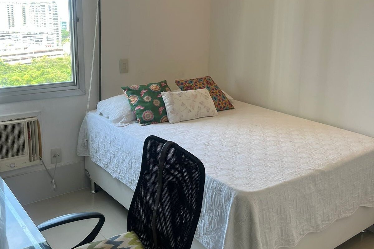 charme e conforto na Barra! gallery image 5