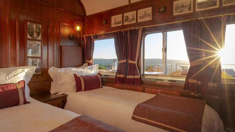 Founders Lodge by Mantis Founders Railway Carriage