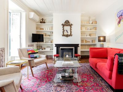 Casa de São Domingos—Tranquil House with Garden in Lapa