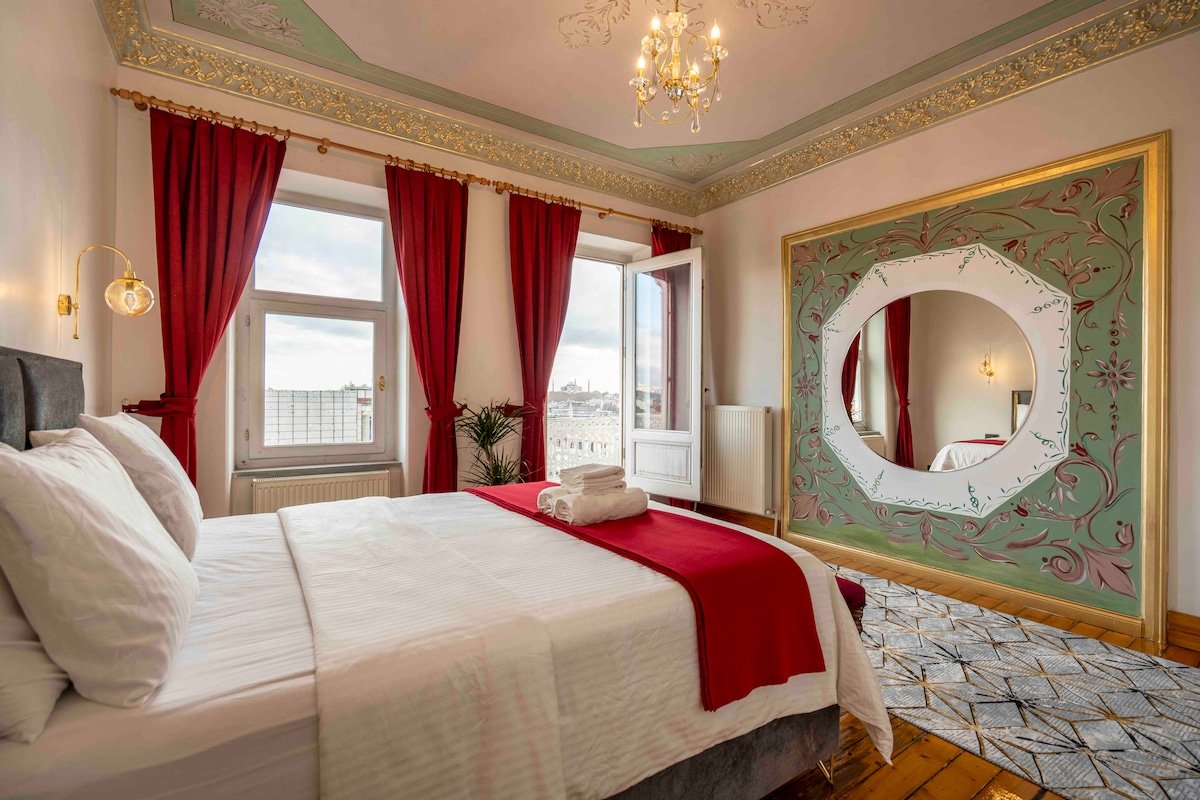 Magnificent Views/Exclusive Design/ Galata Tower gallery image 2