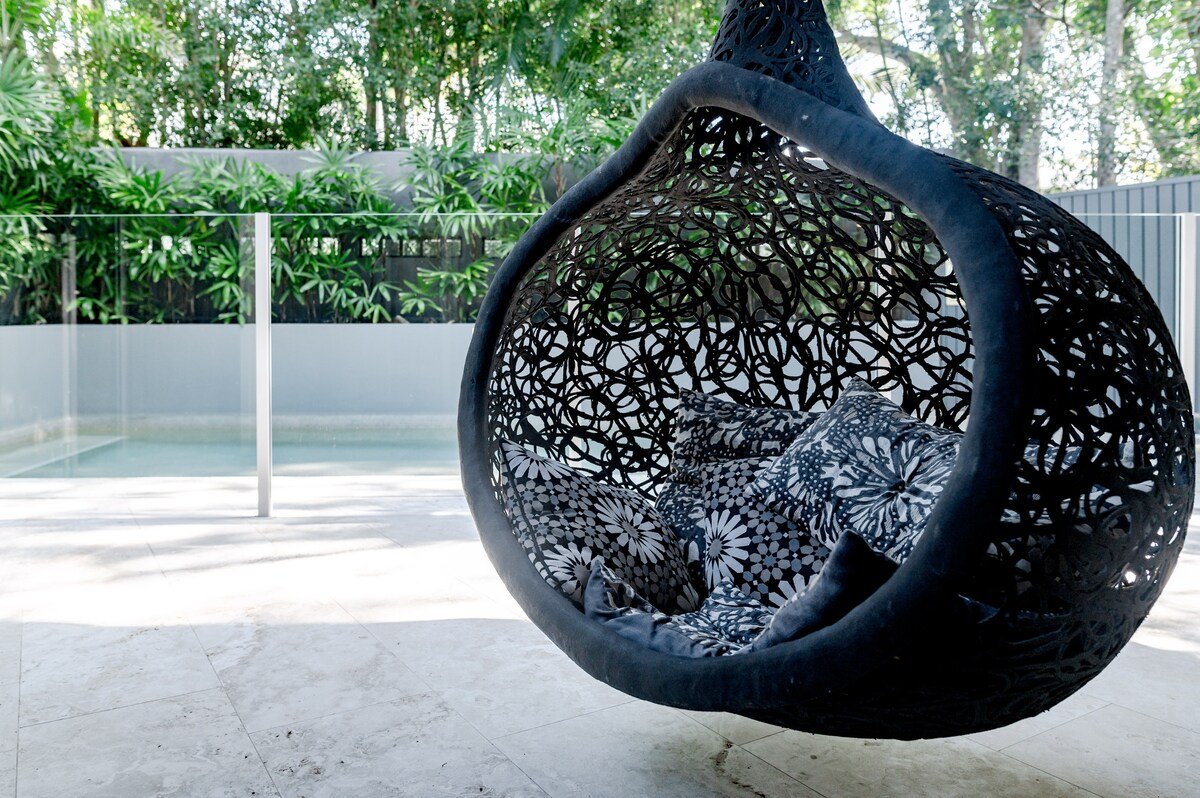 Little Cove Luxurious Rainforest Family Villa gallery image 4