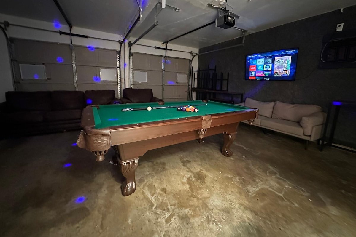 Cozy home close to AT&T stadium gallery image 5