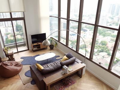 Designer HUGE 2 BR Duplex, Steps to BTS,EMQUARTIER