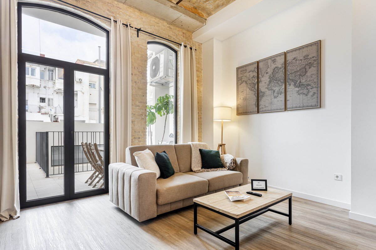 2bd Apt with Terrace. Ruzafa 2a gallery image 4