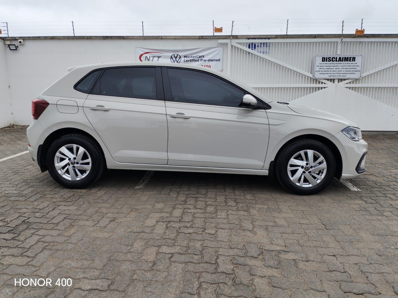 Used car gallery