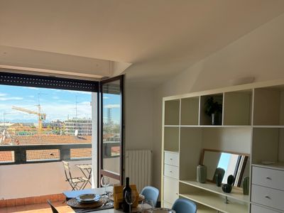 Milano Isola- Ampio Attico con terrazzo