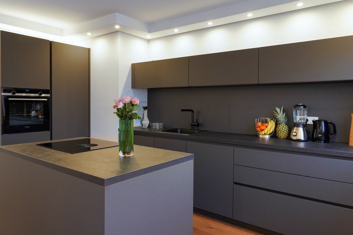 Modern city apartment 2BR – 90qm gallery image 3