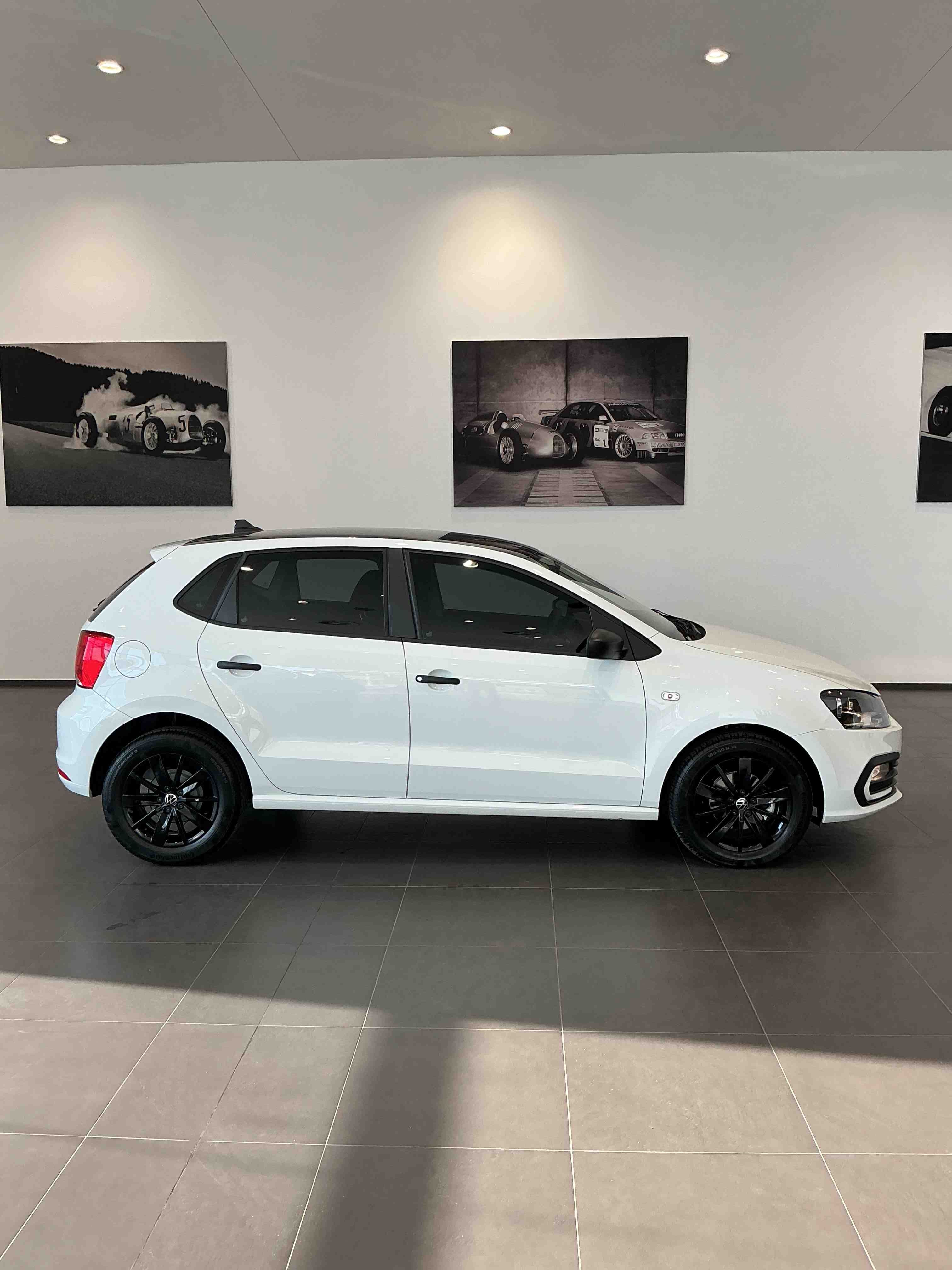Used car gallery