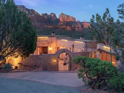 Luxe 6-Acre Sedona Retreat w/ Views: Eagle Dancer