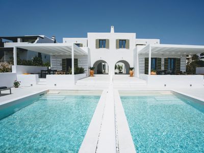 Paros Breeze Luxury Villa