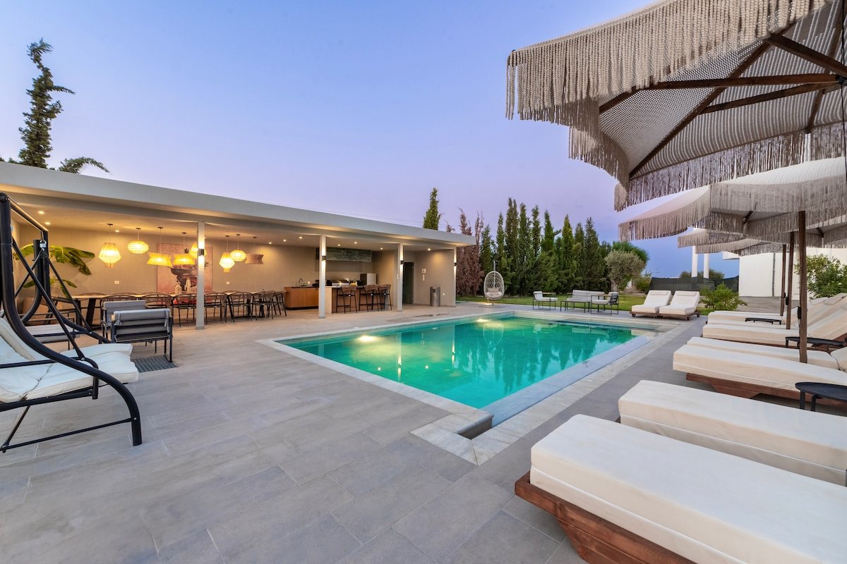 Villa Nikoli gallery image 3