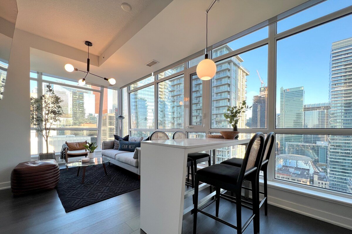 Central 2 Bedroom Condo near Shangri-la hotel gallery image 3