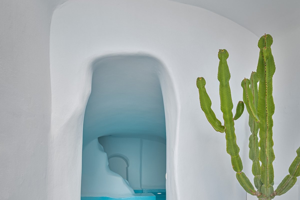 Elegant Duplex | Hot tub | Caldera view| Pool gallery image 4