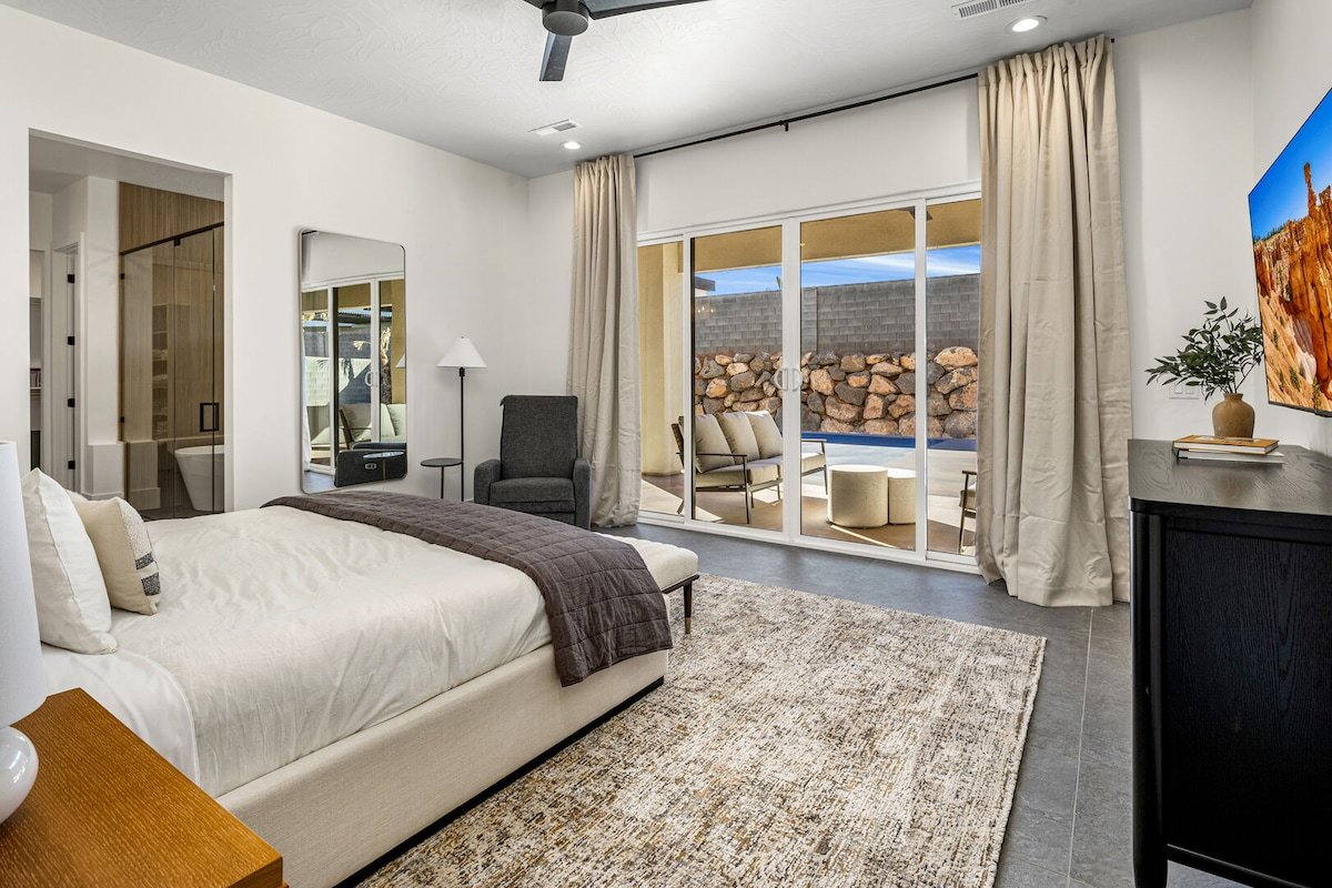 Pecan Valley 5173|$50K Simulator, Private Pool gallery image 2