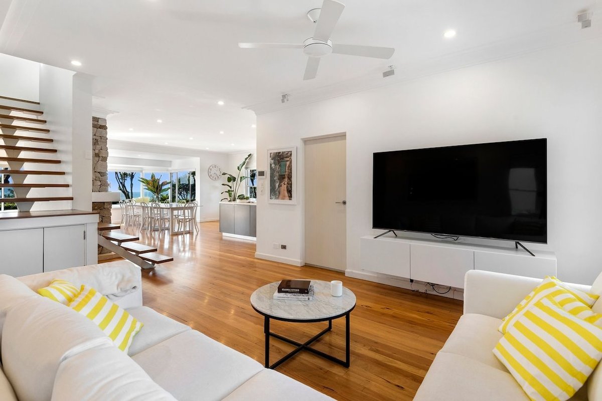 La Balena by Palm Beach Holiday Rentals gallery image 5