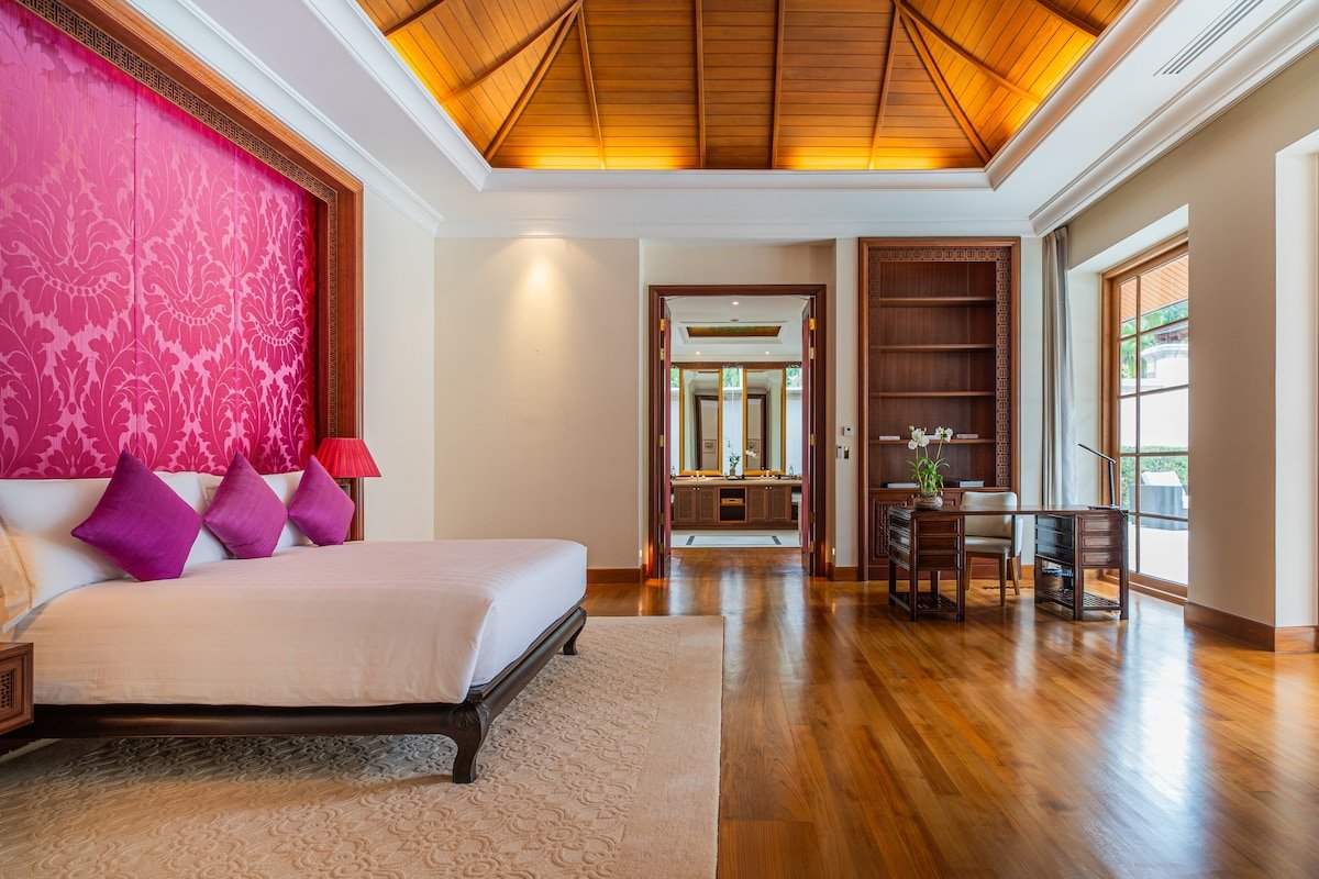 5-Bedroom Ocean Front Residence I Villa 4 gallery image 2